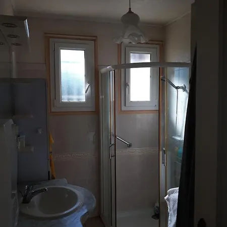 4 Etoiles Dans La Maison Du Bonheur 발라 플라주
