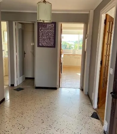 아파트 4 Etoiles Dans La Maison Du Bonheur