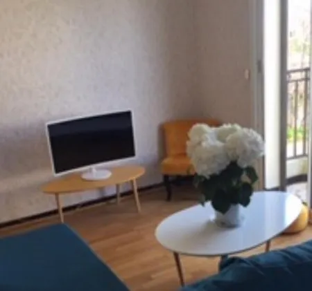 아파트 4 Etoiles Dans La Maison Du Bonheur *