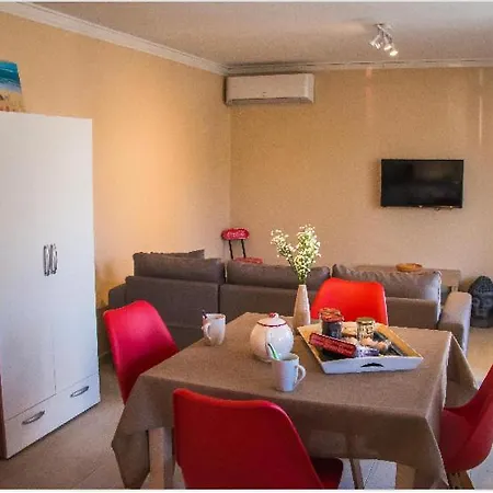4 Etoiles Dans La Maison Du Bonheur Apartment *