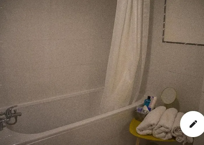 4 Etoiles Dans La Maison Du Bonheur Lejlighed *